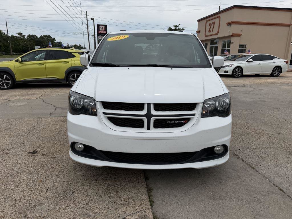 Used 2019 Dodge Grand Caravan GT FWD image 2