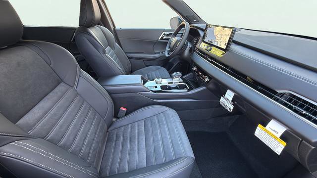 New 2026 Mitsubishi Outlander LE FWD image 22
