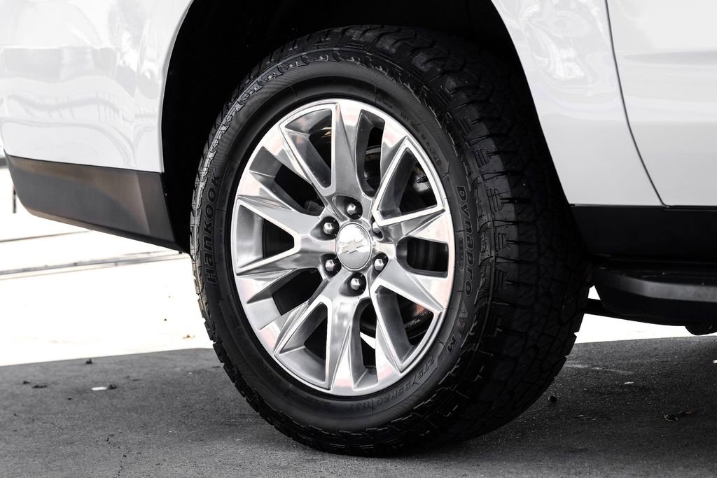 Used 2022 Chevrolet Suburban Premier image 61