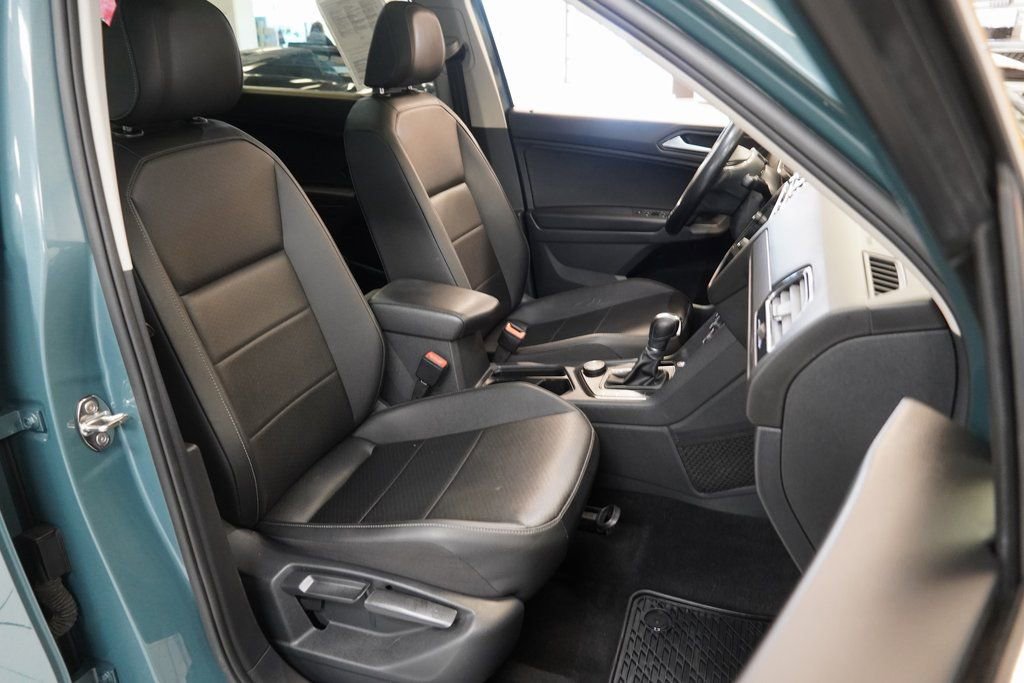 Used 2019 Volkswagen Tiguan S image 32