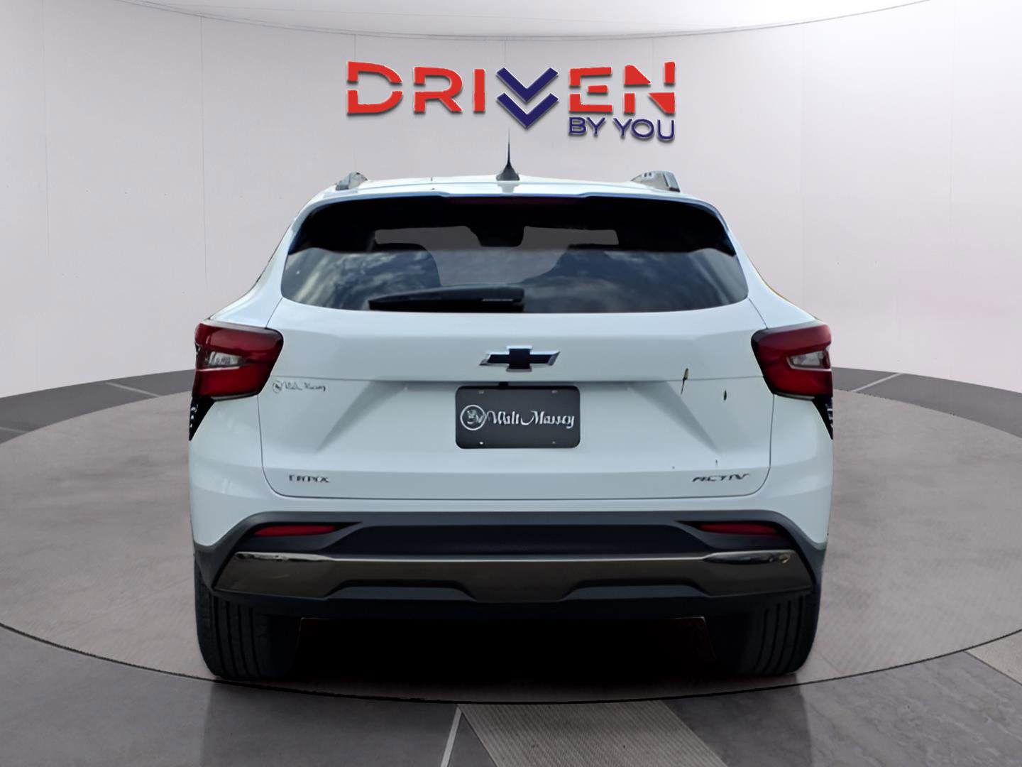 New 2026 Chevrolet Trax ACTIV w/ Sunroof Package image 4