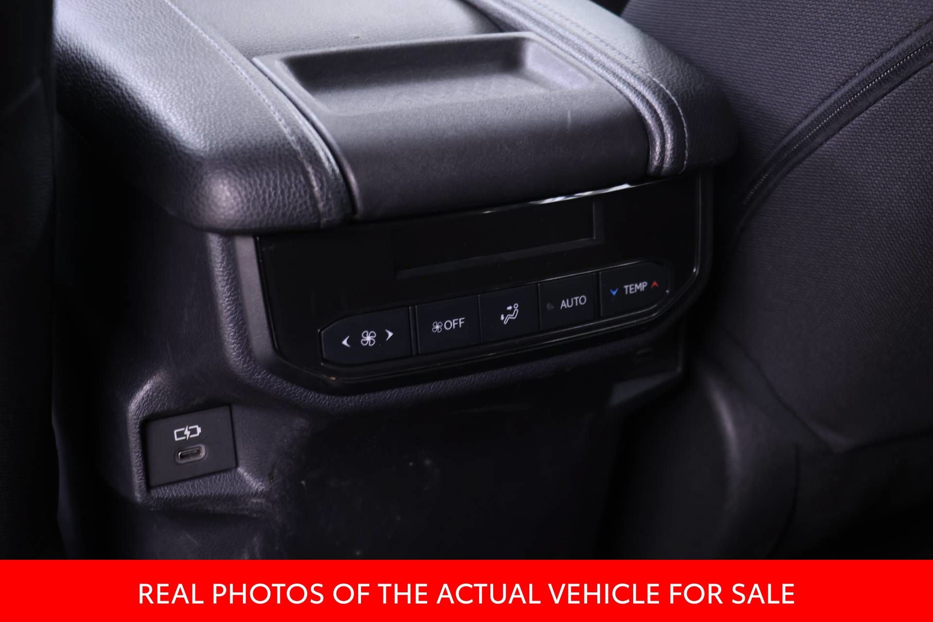 Certified 2025 Toyota Grand Highlander FWD image 15