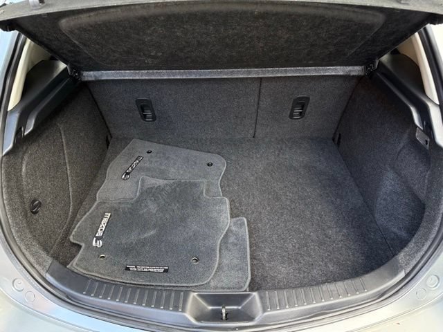 Used 2012 MAZDA MAZDA3 i Touring FWD image 21
