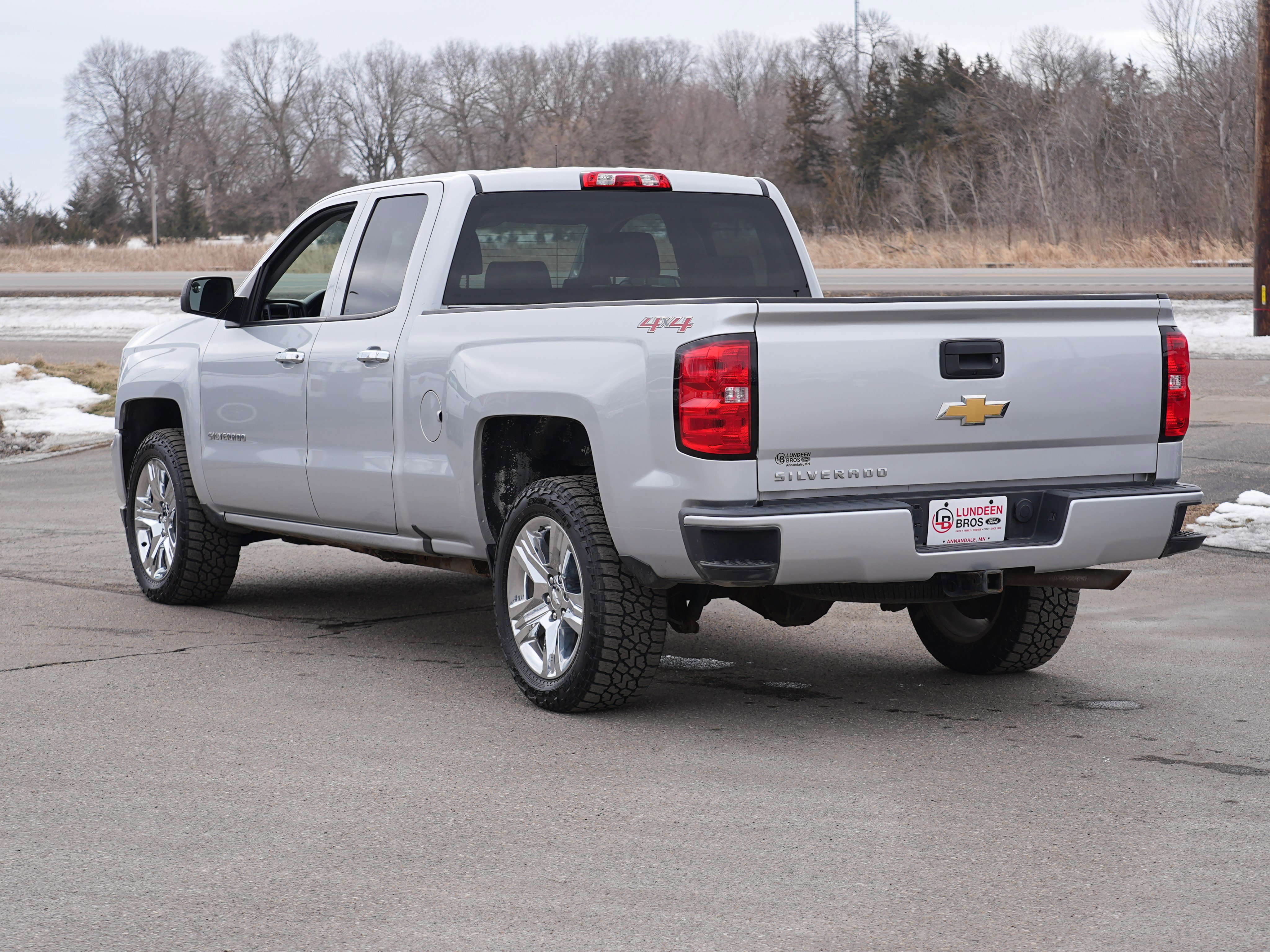 Used 2017 Chevrolet Silverado 1500 Custom image 6