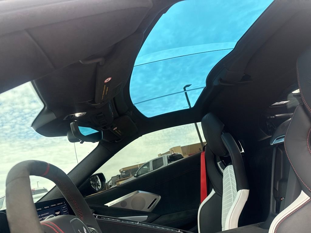 Used 2023 Chevrolet Corvette Stingray Premium Cpe image 21