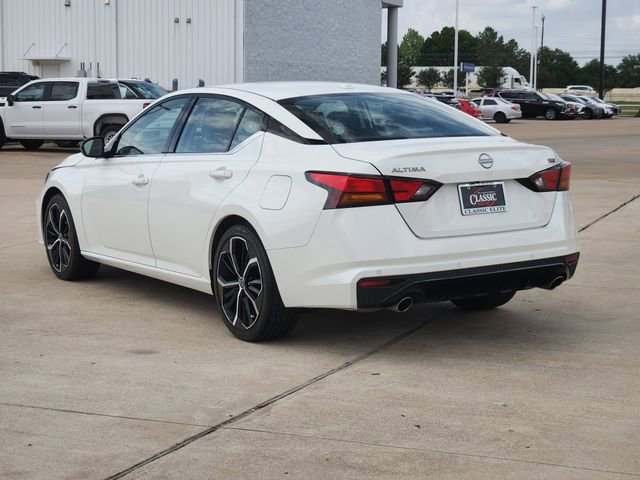Used 2024 Nissan Altima 2.5 SR w/ SR Premium Package image 5
