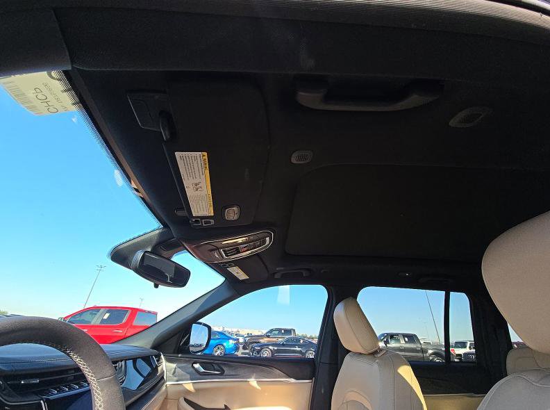 Used 2022 Jeep Grand Cherokee Limited 4xe AWD/4WD image 7