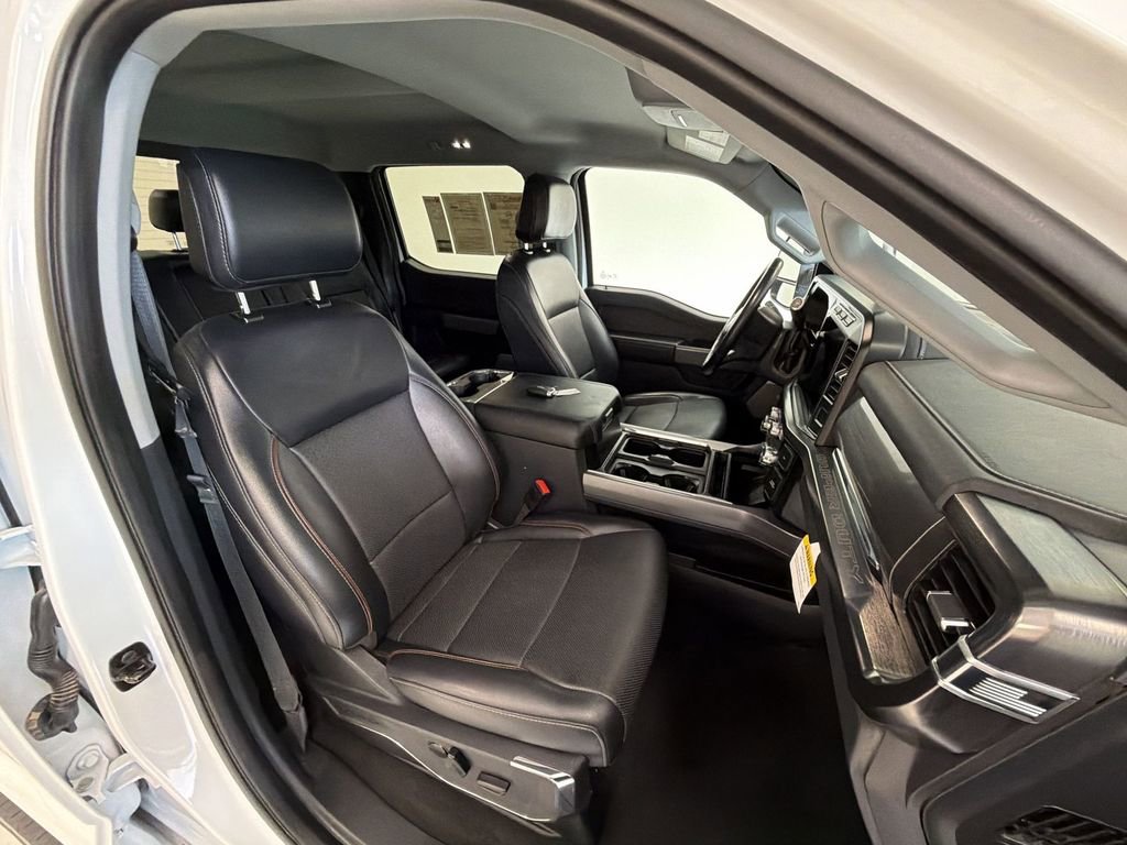 Used 2024 Ford F250 Lariat image 29