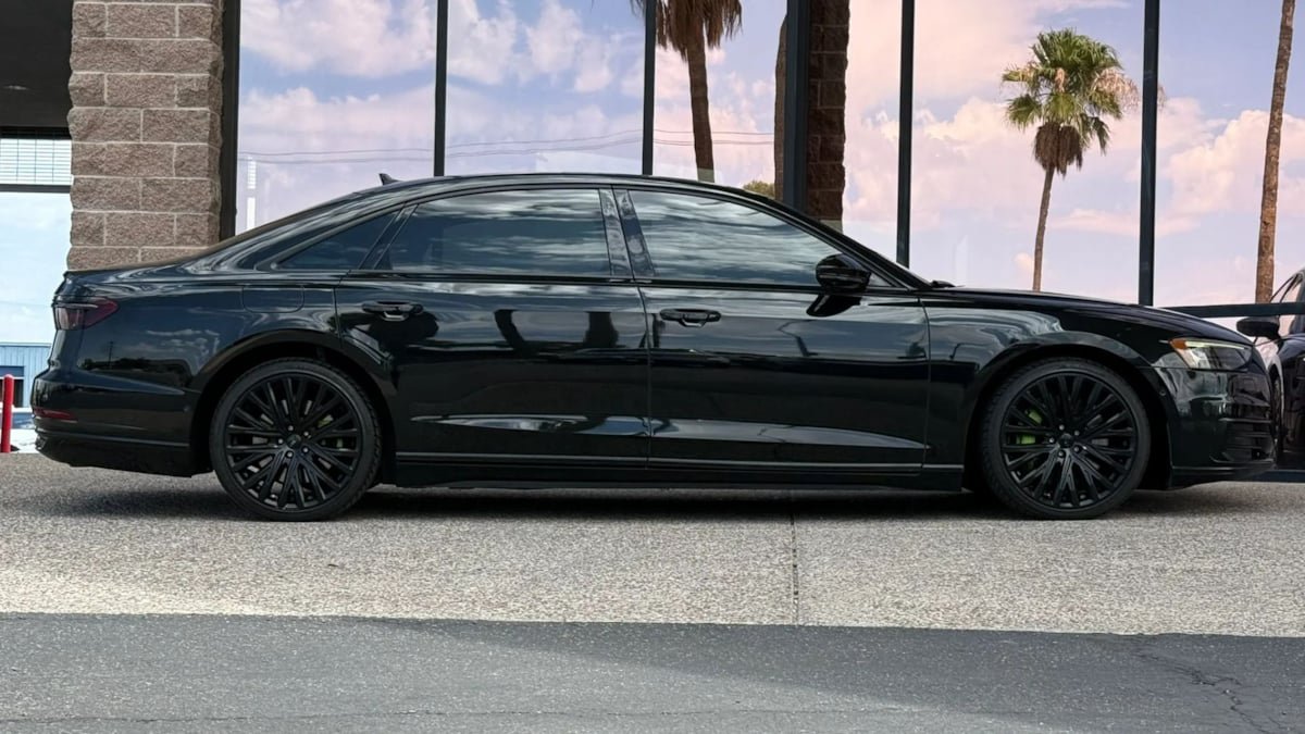 Used 2019 Audi A8 L 3.0T w/ Executive Package AWD/4WD image 16