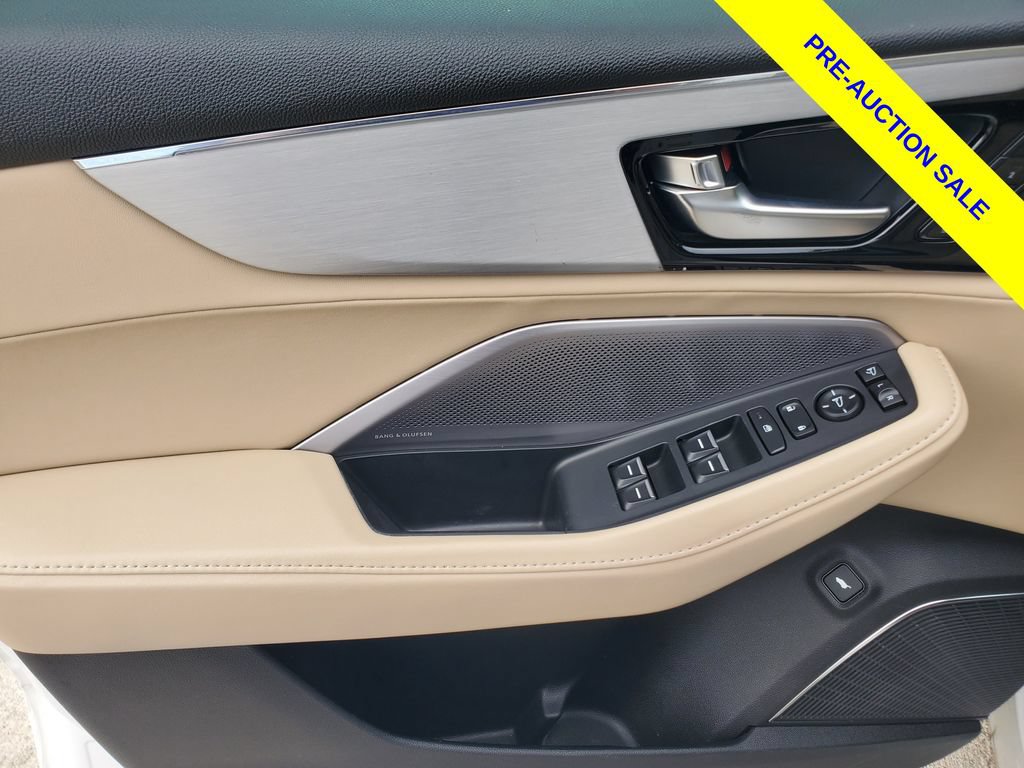 Certified 2025 Acura MDX w/ Technology Package FWD image 21