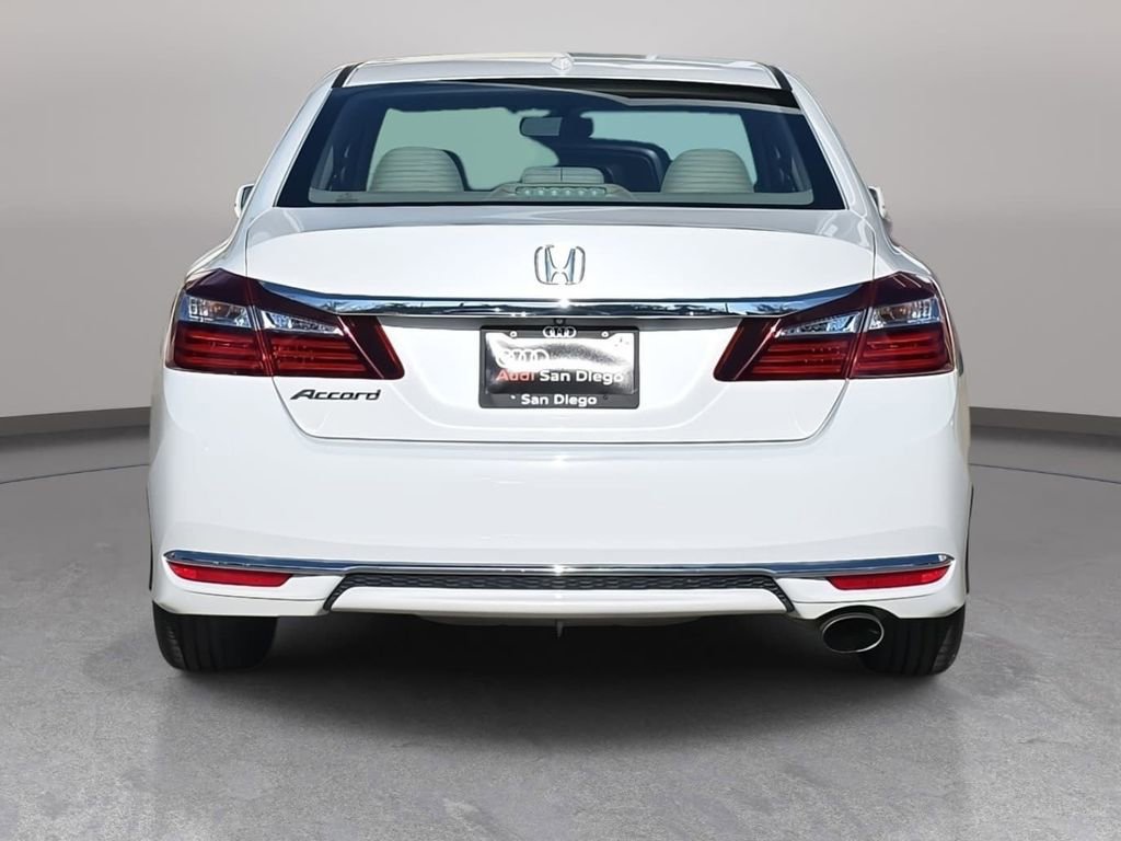 Used 2016 Honda Accord EX image 7