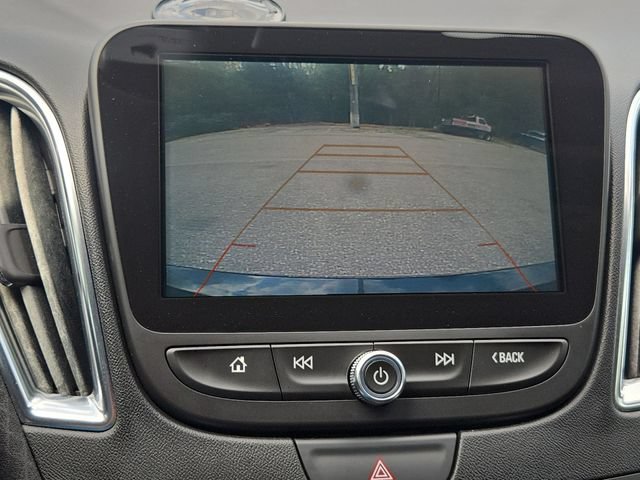 Used 2018 Chevrolet Malibu LT w/ Driver Confidence Package FWD image 17