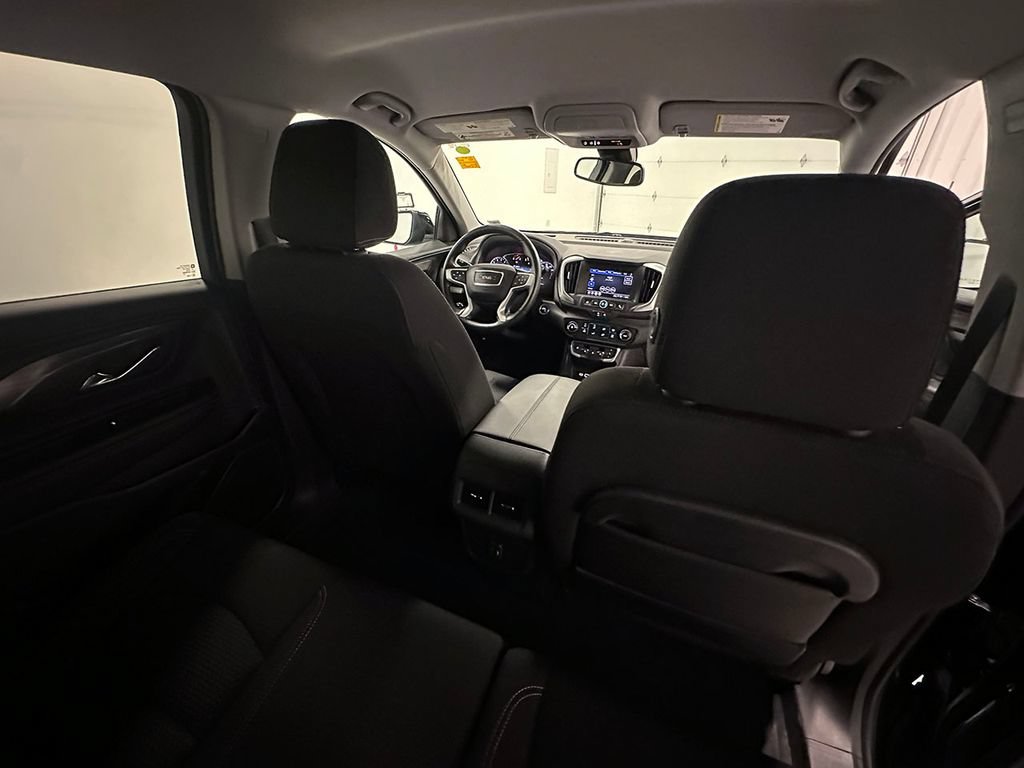 Used 2023 GMC Terrain SLE w/ Elevation Edition AWD/4WD image 24