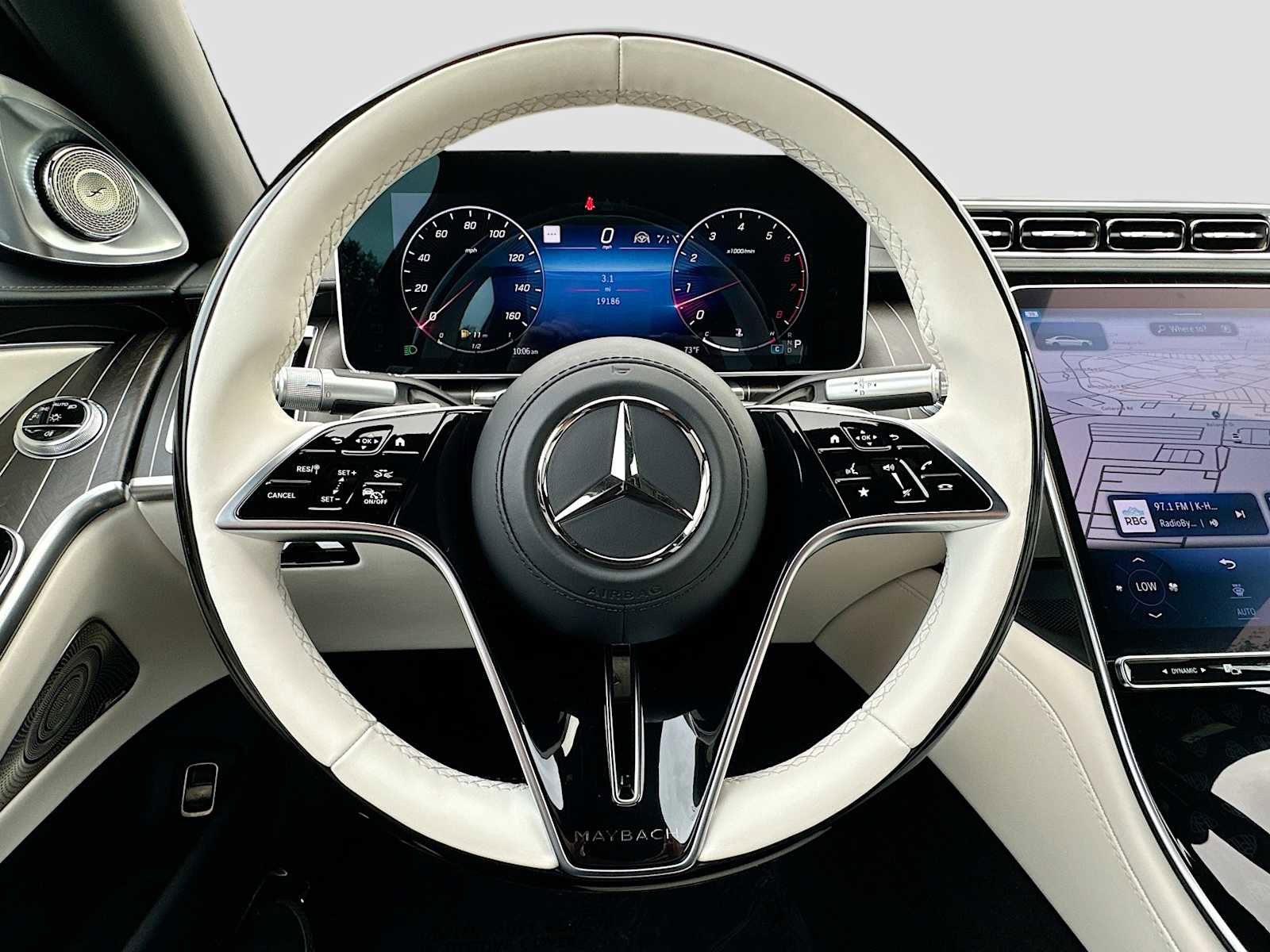 Used 2024 Mercedes-Benz Maybach S 680 4MATIC image 11