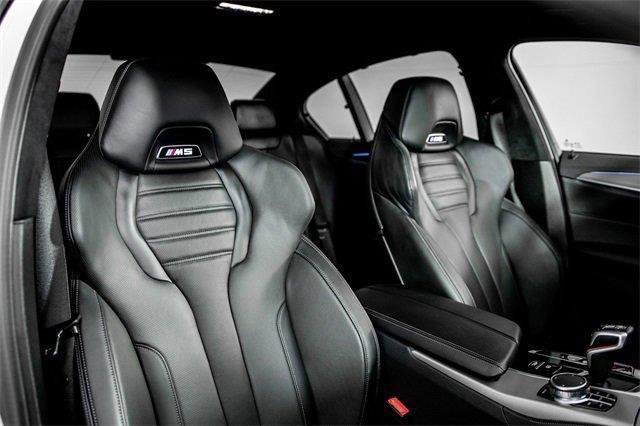 Used 2023 BMW M5 w/ Executive Package image 26