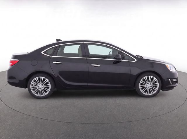 Used 2013 Buick Verano FWD image 8
