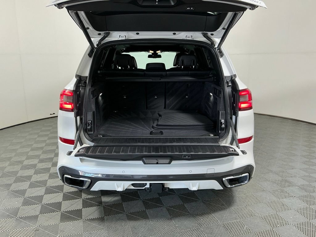 Used 2019 BMW X5 xDrive40i w/ M Sport Package AWD/4WD image 28