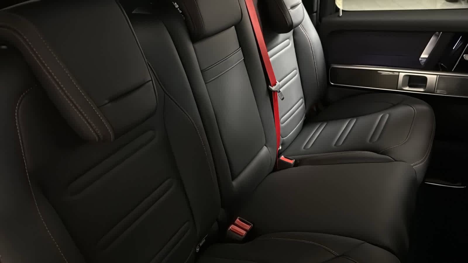 New 2026 Mercedes-Benz G 550 image 33