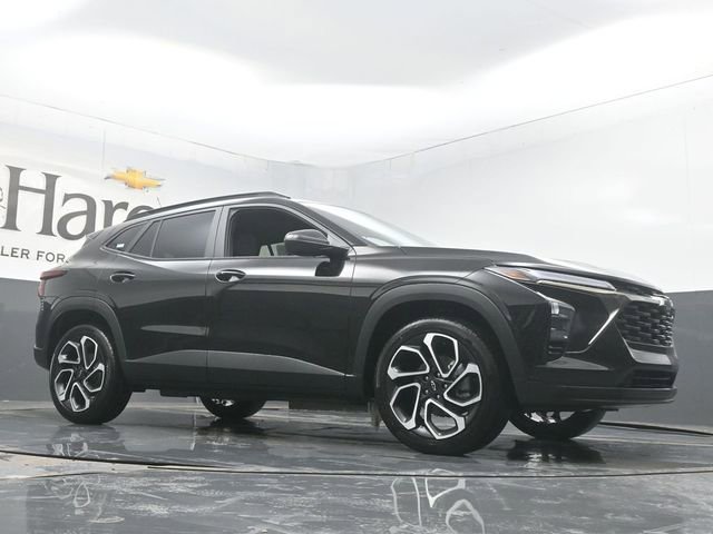 New 2026 Chevrolet Trax RS w/ Sunroof Package image 2