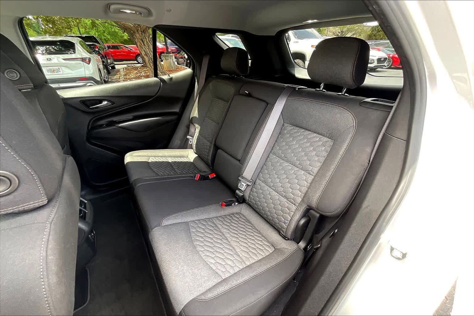 Used 2021 Chevrolet Equinox LT image 25