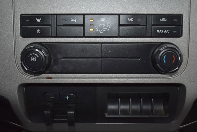 Used 2015 Ford F250 XLT w/ XLT Value Package image 26