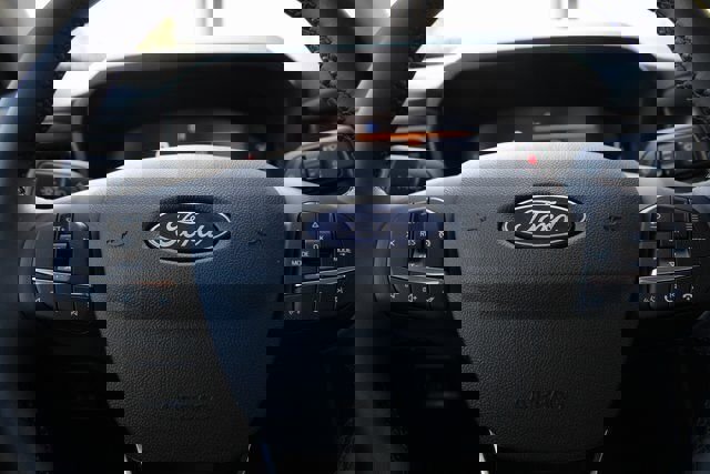 New 2025 Ford Maverick XLT w/ XLT Luxury Package image 13