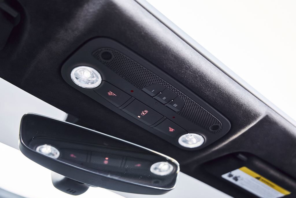 Used 2024 Lamborghini Huracan EVO image 71