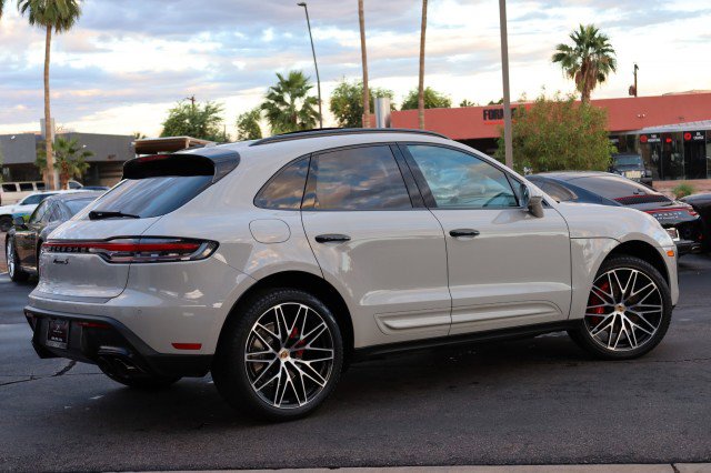 Used 2023 Porsche Macan S image 20