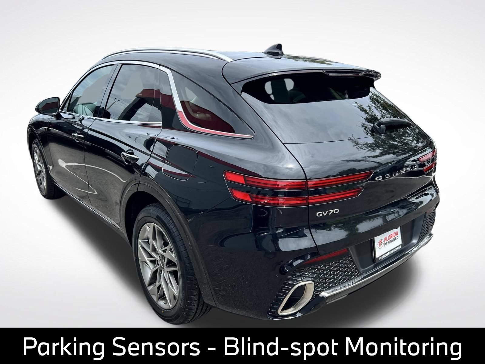 Used 2024 Genesis GV70 2.5T w/ Select Package AWD/4WD image 6