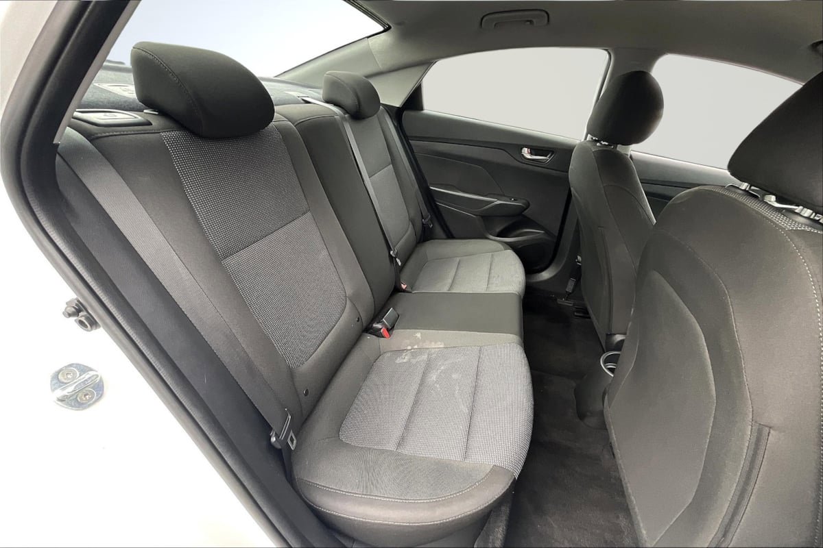 Used 2021 Hyundai Accent SE image 27