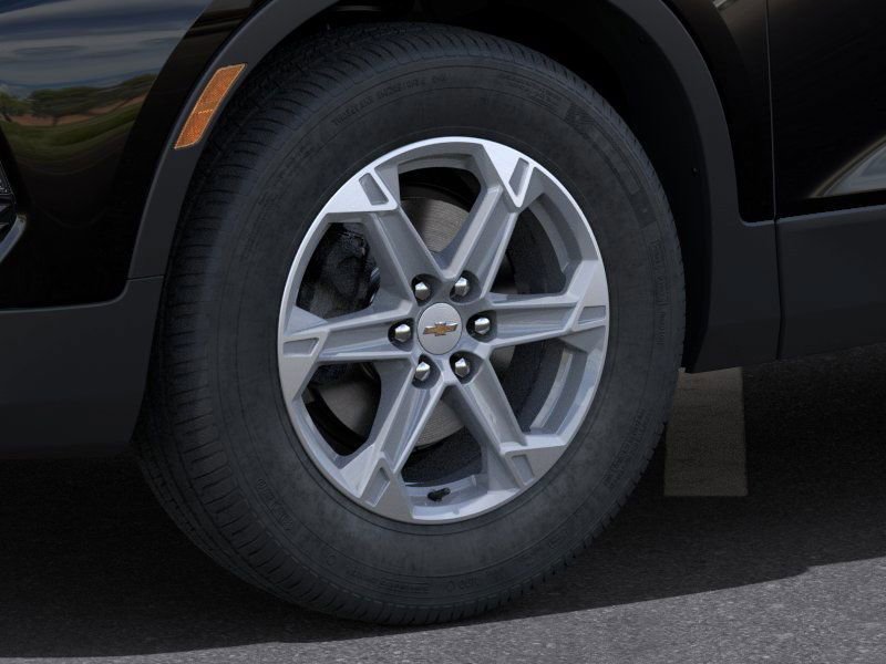 New 2025 Chevrolet Blazer LT image 9