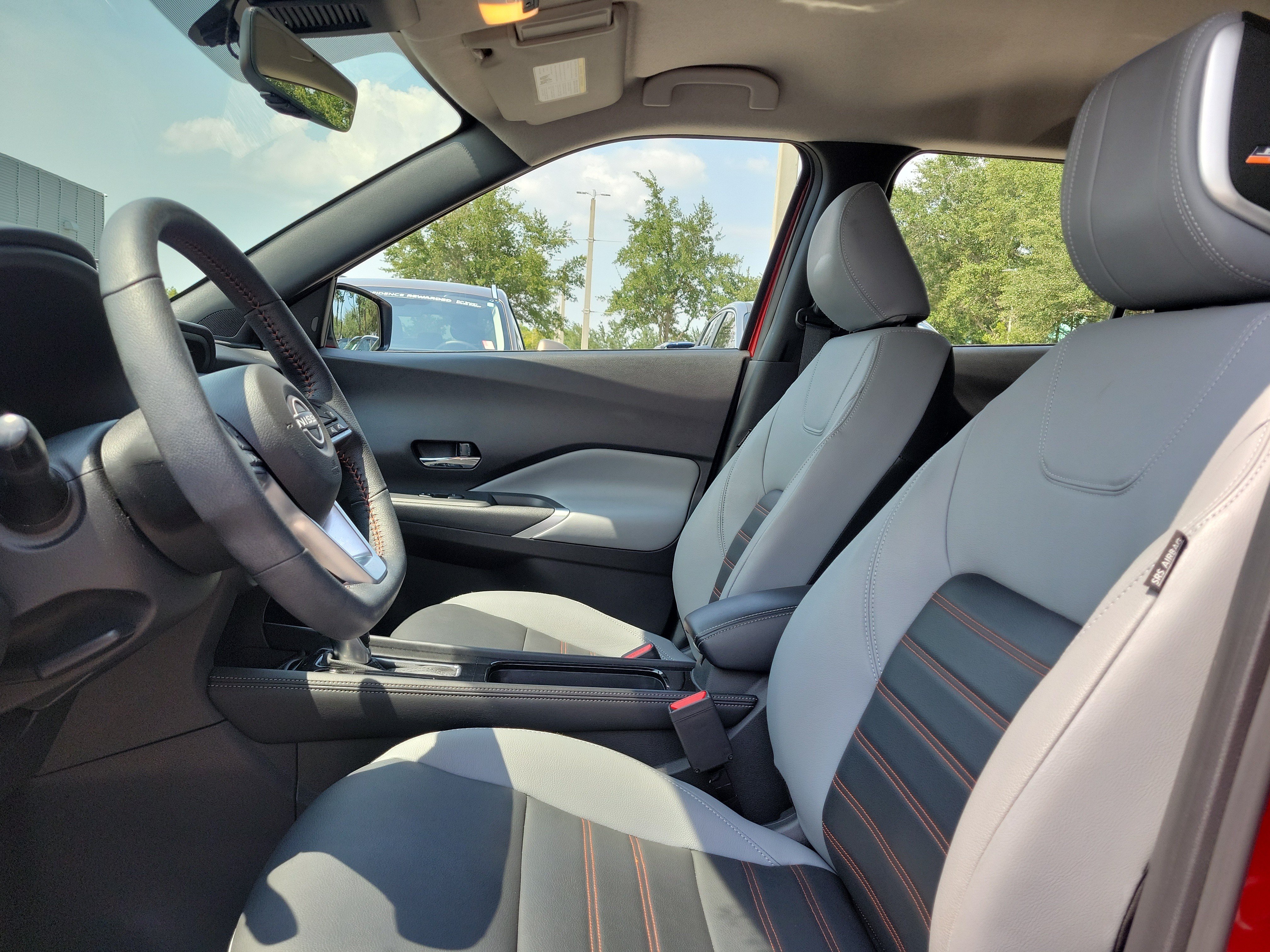 Certified 2024 Nissan Kicks SR w/ SR Premium Package FWD image 14