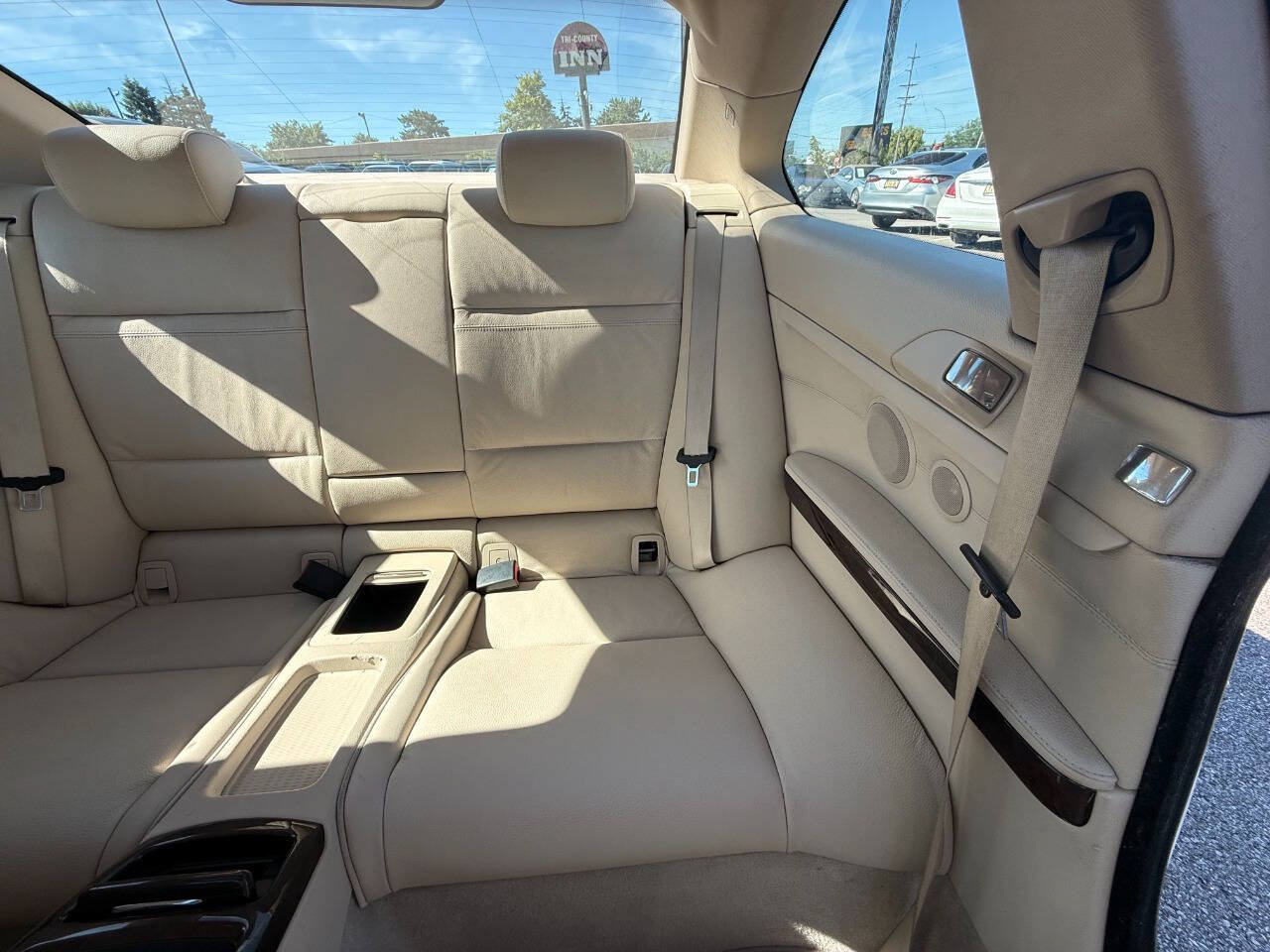 Used 2011 BMW 335i xDrive Coupe w/ Premium Pkg AWD/4WD image 25