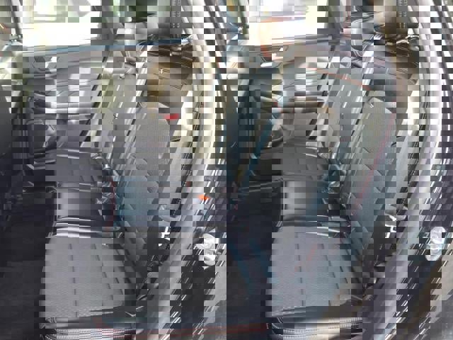 Used 2024 Ford Escape ST-Line image 19