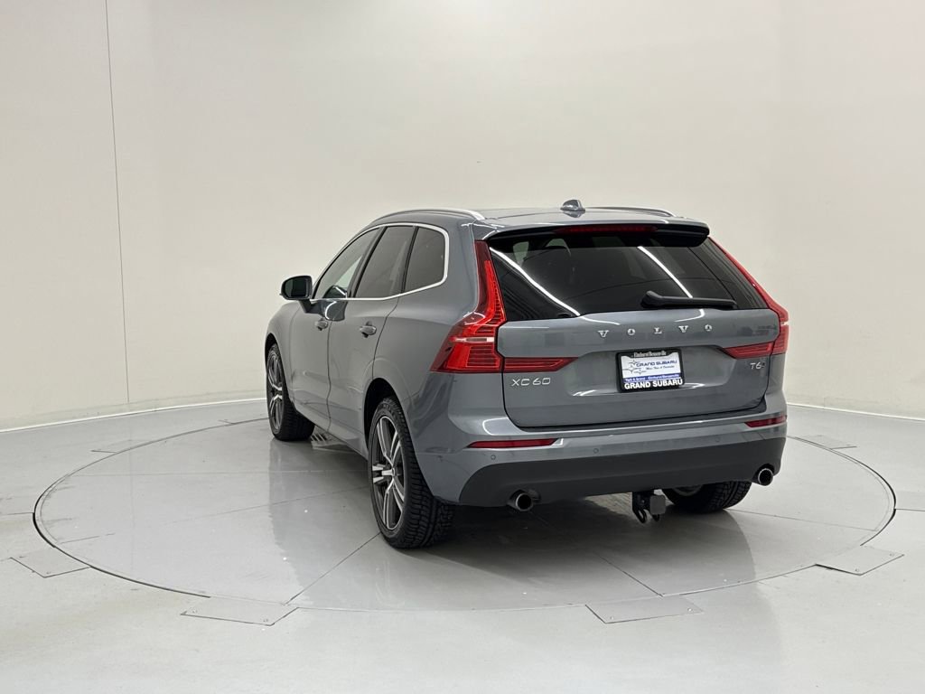 Used 2018 Volvo XC60 T6 Momentum w/ Advanced Package video 3
