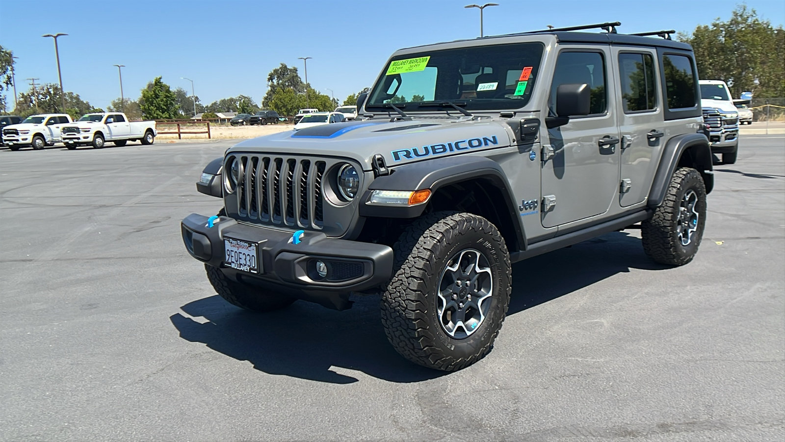 Used 2023 Jeep Wrangler Unlimited Rubicon 4xe w/ Cold Weather Group AWD/4WD image 7