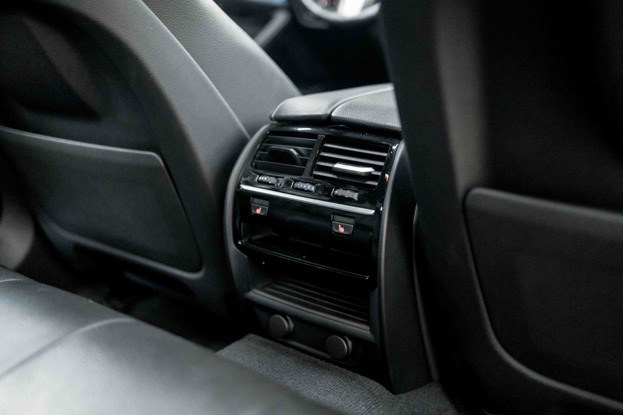 Used 2019 BMW 540i w/ M Sport Package RWD image 57