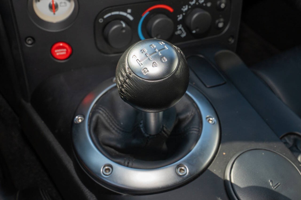 Used 2006 Dodge Viper SRT-10 RWD image 29