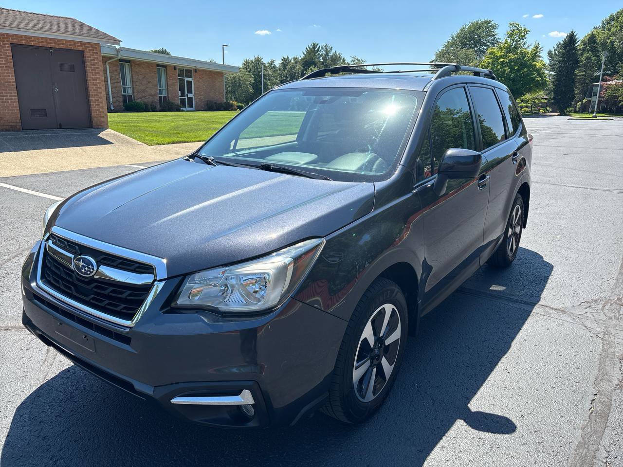 Used 2018 Subaru Forester 2.5i Premium AWD/4WD image 3