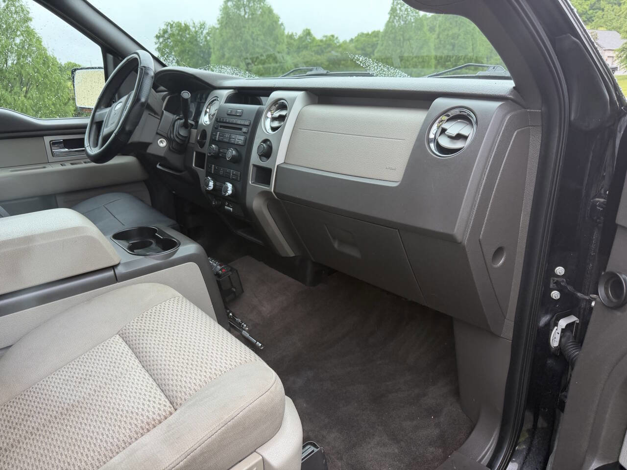 Used 2010 Ford F150 XLT RWD image 17