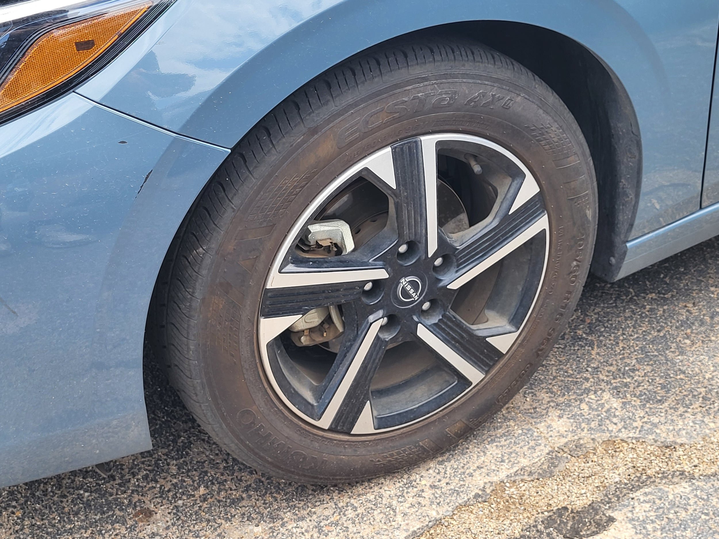 Used 2024 Nissan Sentra SV FWD image 10