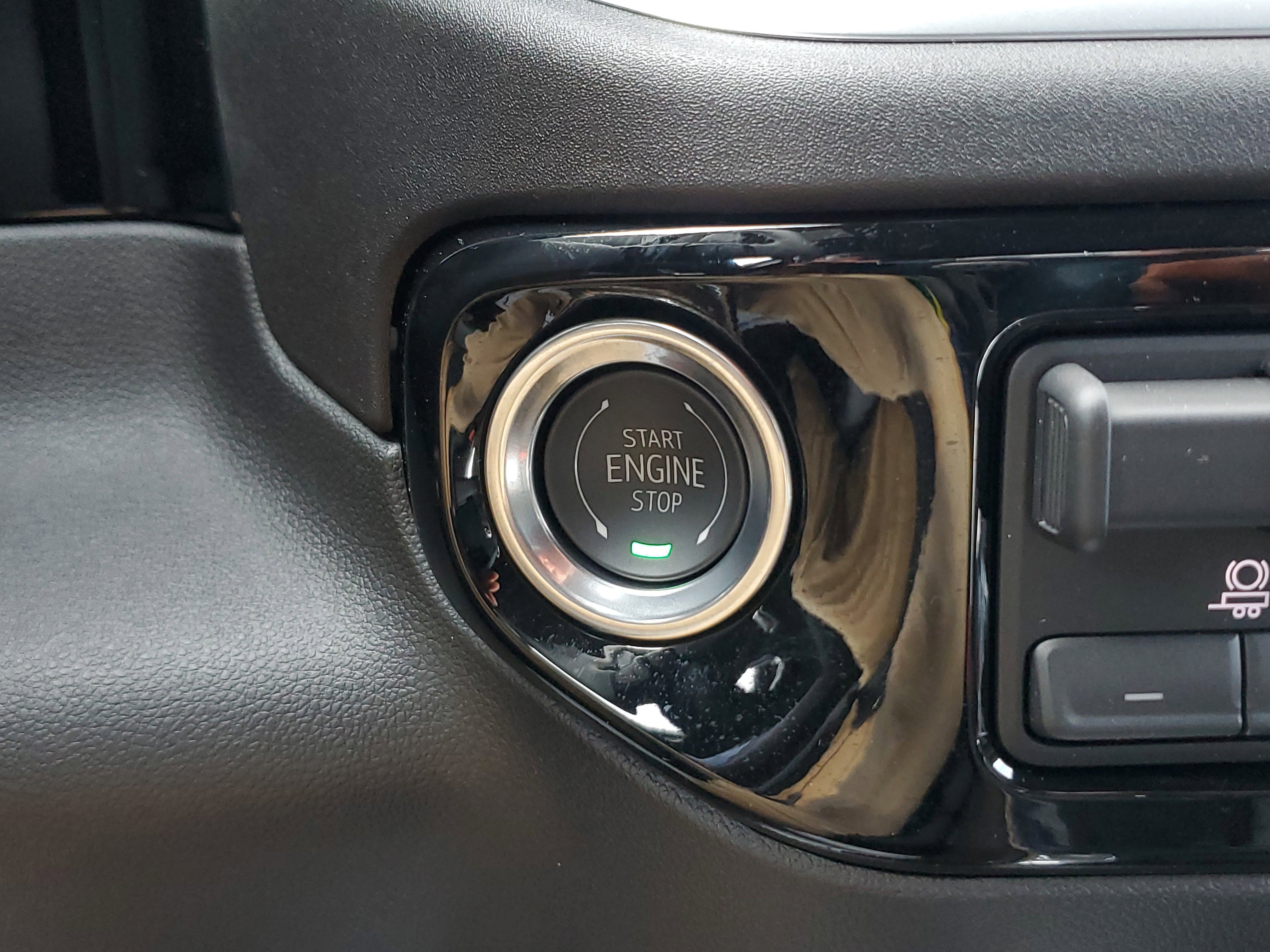 New 2026 GMC Sierra 1500 SLT w/ SLT Convenience Package image 32