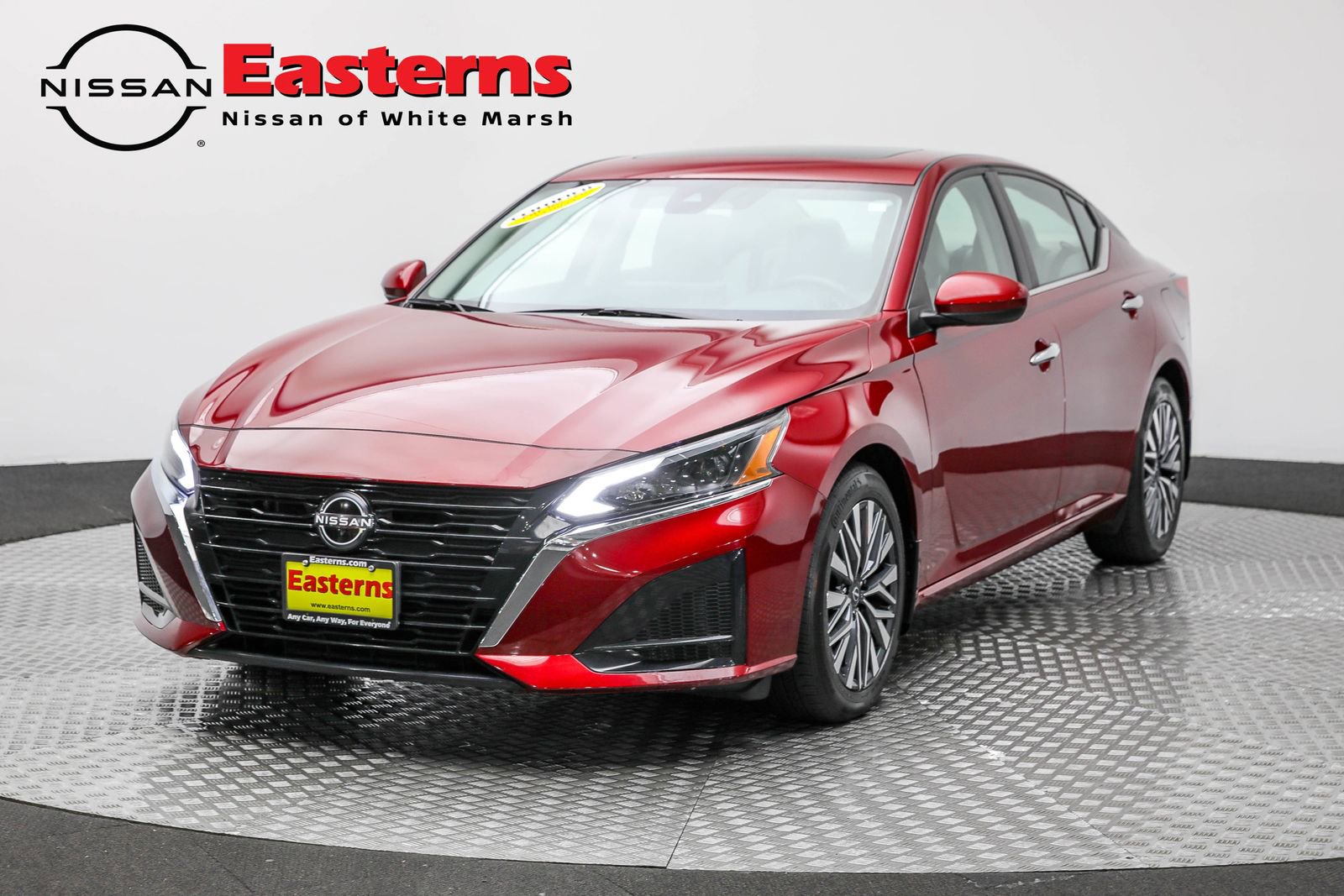 Used 2023 Nissan Altima 2.5 SV w/ SV Premium Package