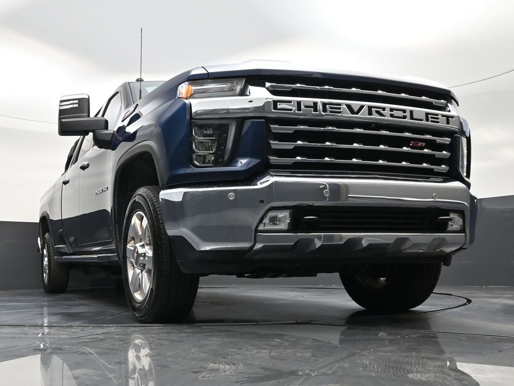 Used 2022 Chevrolet Silverado 2500 LTZ w/ LTZ Premium Package image 26