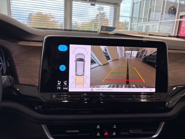 New 2026 Volkswagen Atlas SE image 14