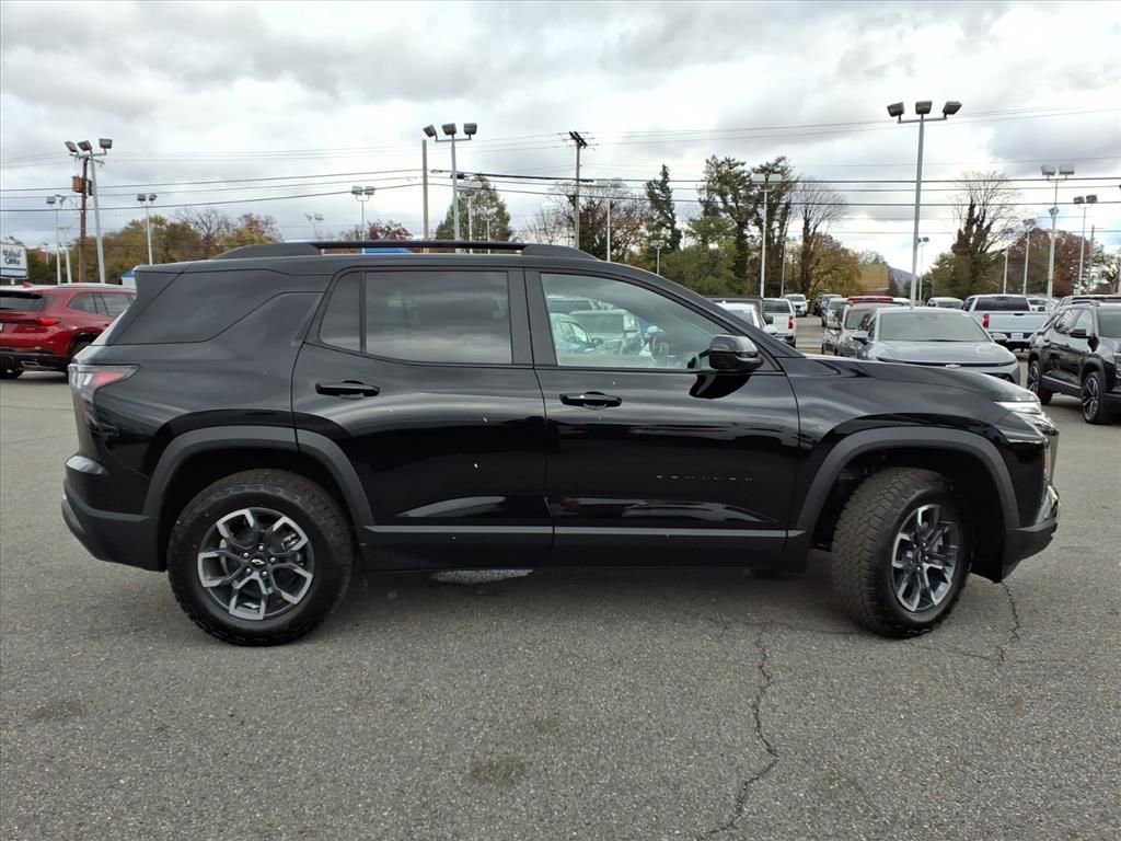 New 2026 Chevrolet Equinox ACTIV image 3