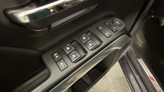 Used 2015 Chevrolet Silverado 1500 LT w/ All Star Edition AWD/4WD image 10