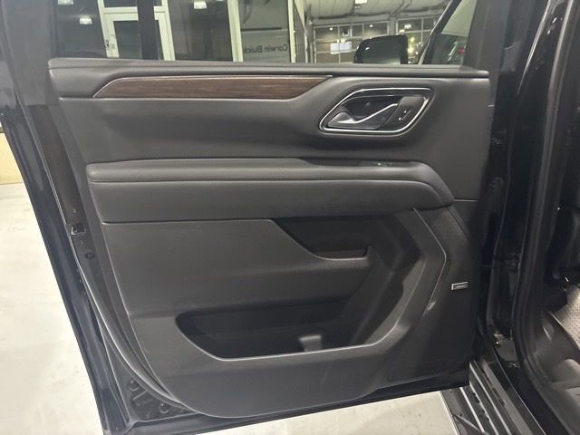 Used 2024 Chevrolet Suburban High Country w/ Max Trailering Package image 31