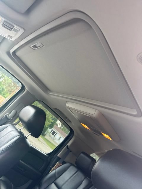 Used 2011 Chevrolet Suburban LT AWD/4WD image 8
