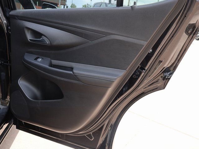 Used 2025 Buick Envista Sport Touring image 15